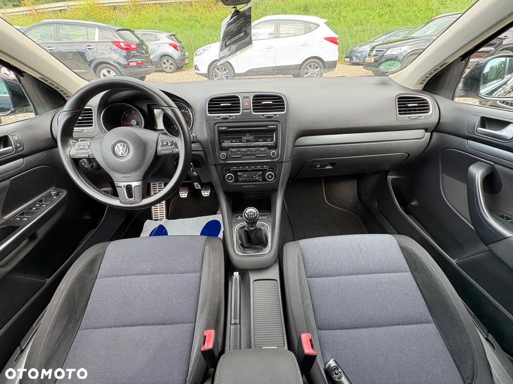 Volkswagen Golf 2.0 TDI DPF Style - 23