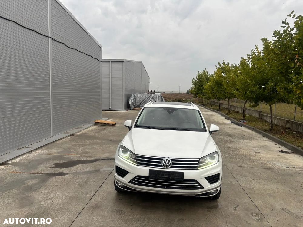 Volkswagen Touareg - 22