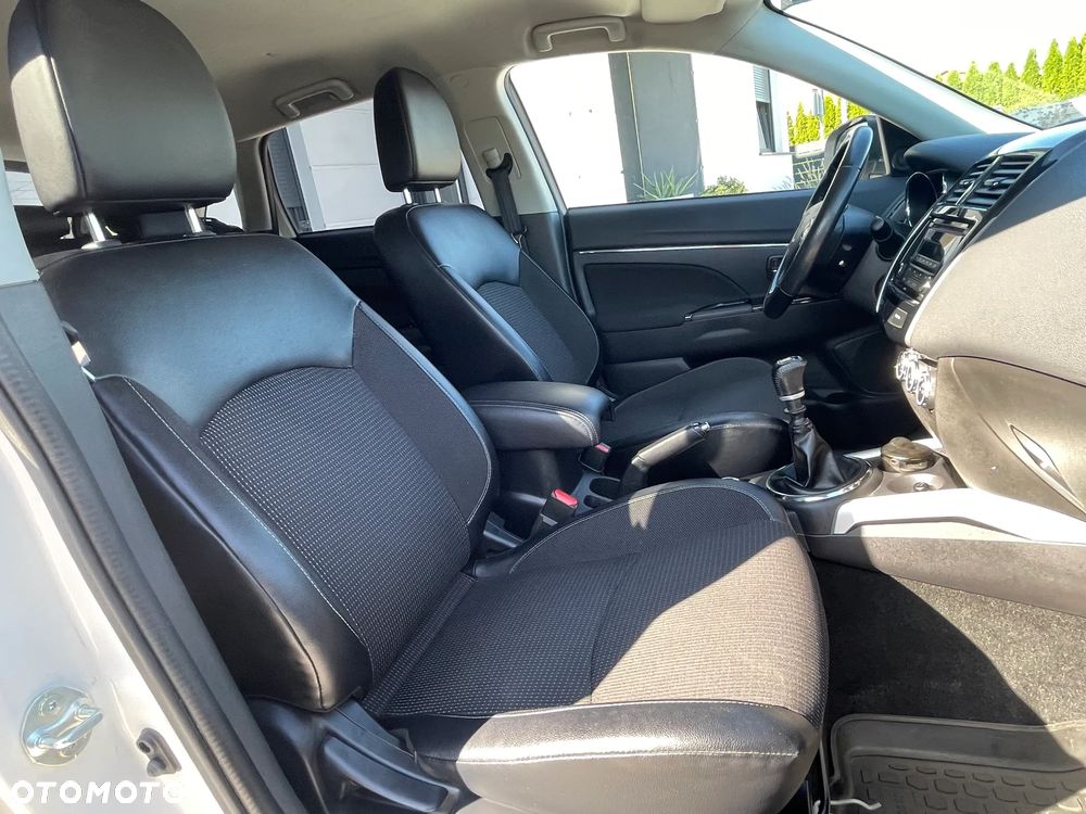 Peugeot 4008 - 31
