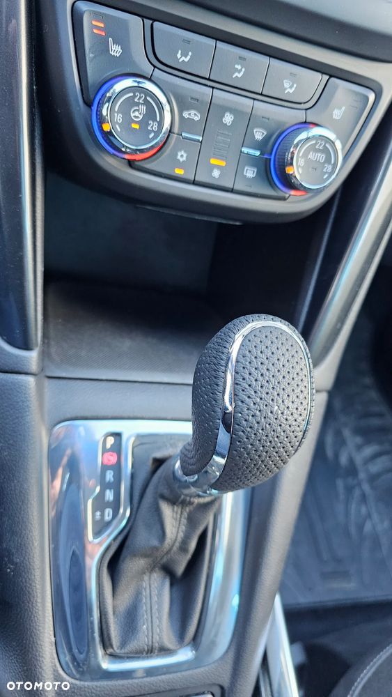 Opel Zafira Tourer 1.4 Turbo Automatik Sport - 26