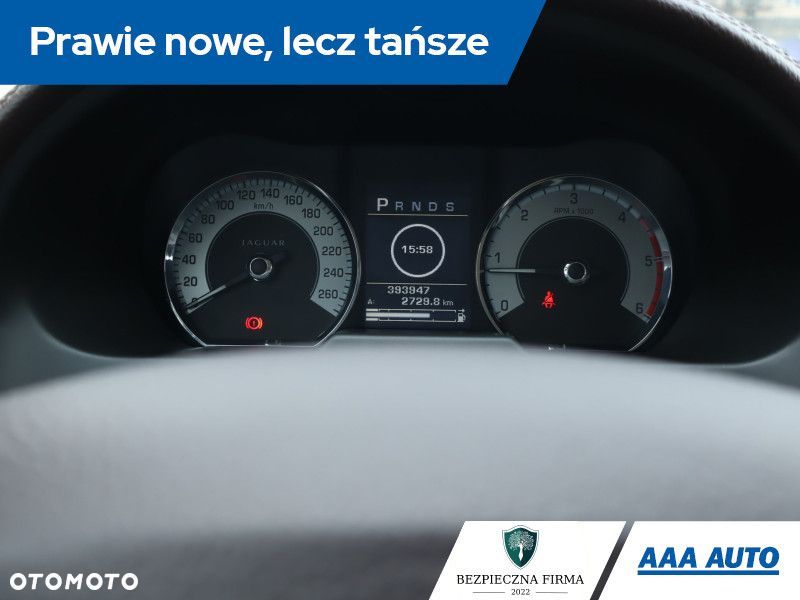Jaguar XF - 13