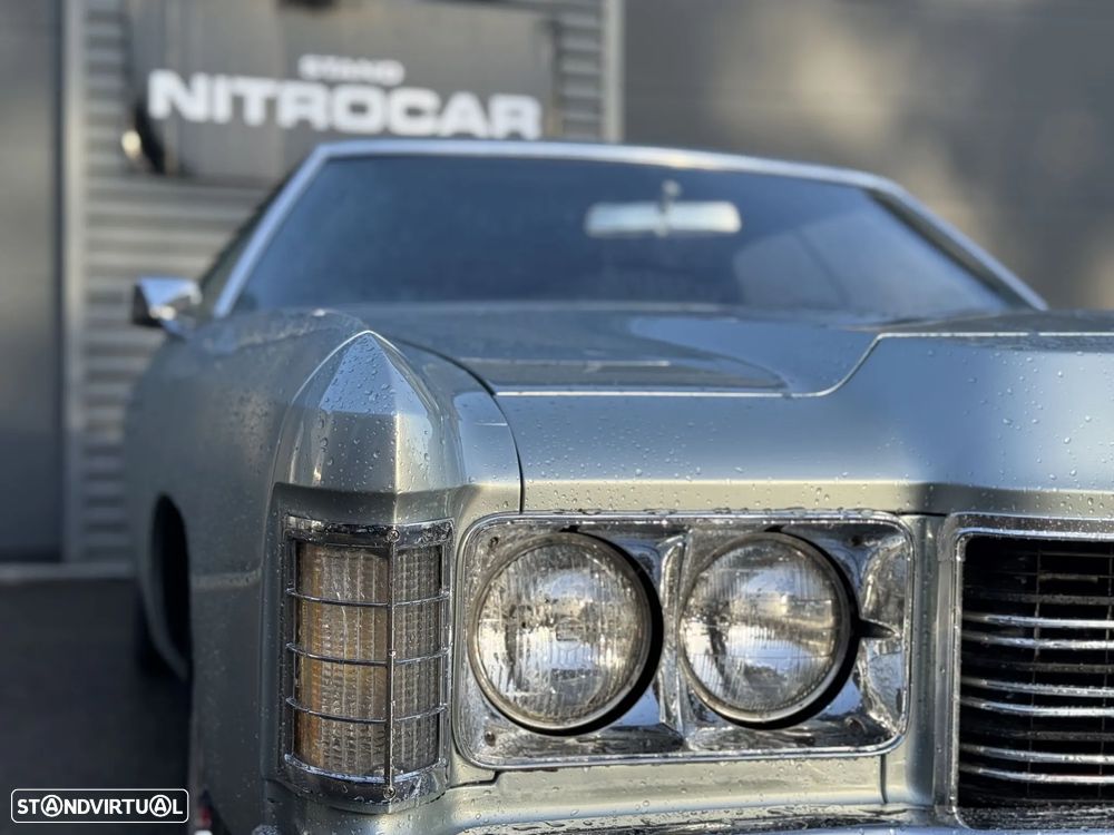 Chevrolet Impala - 24