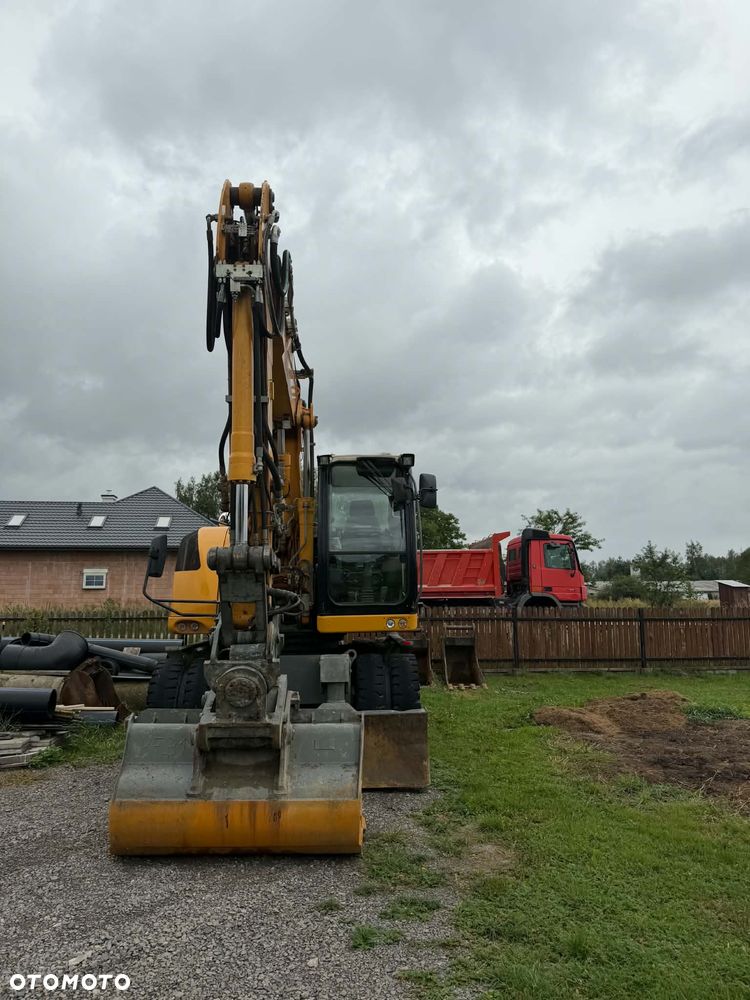 Liebherr A918 Compact - 2
