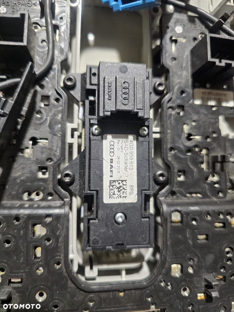 Lampka podsufitki oświetlenie kabiny wnętrza Audi A6 A7 C7 4G Eu - 6