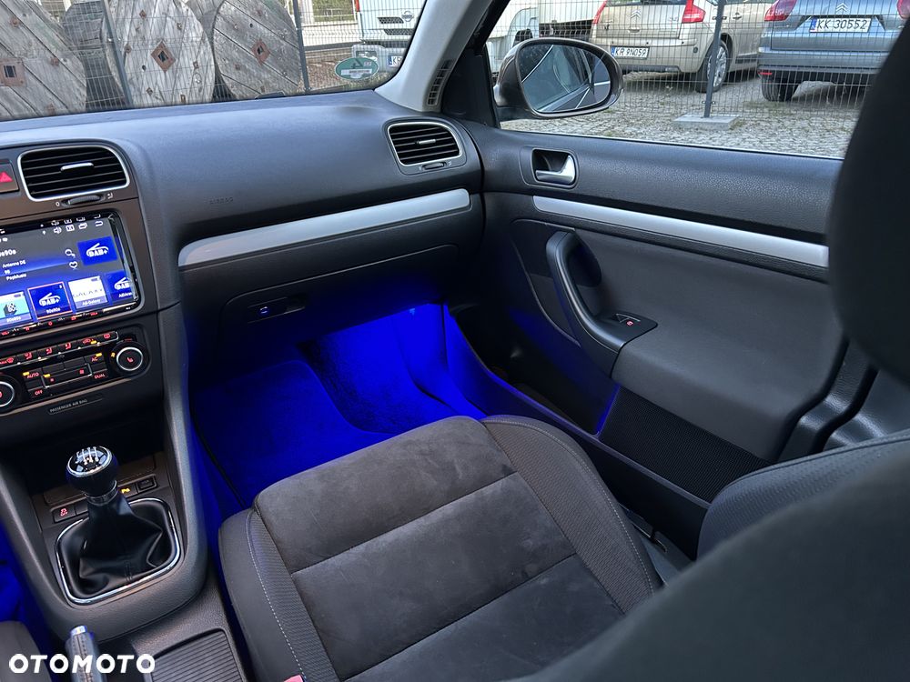 Volkswagen Golf 1.4 TSI Highline - 11