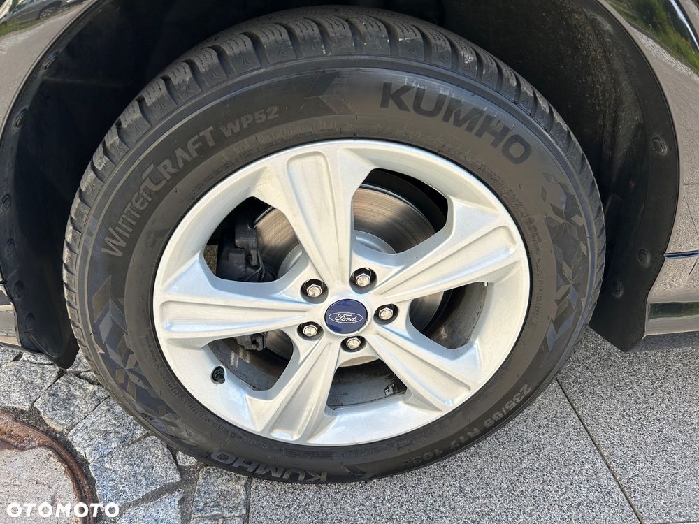 Ford Kuga 1.5 EcoBoost 2x4 Titanium - 33