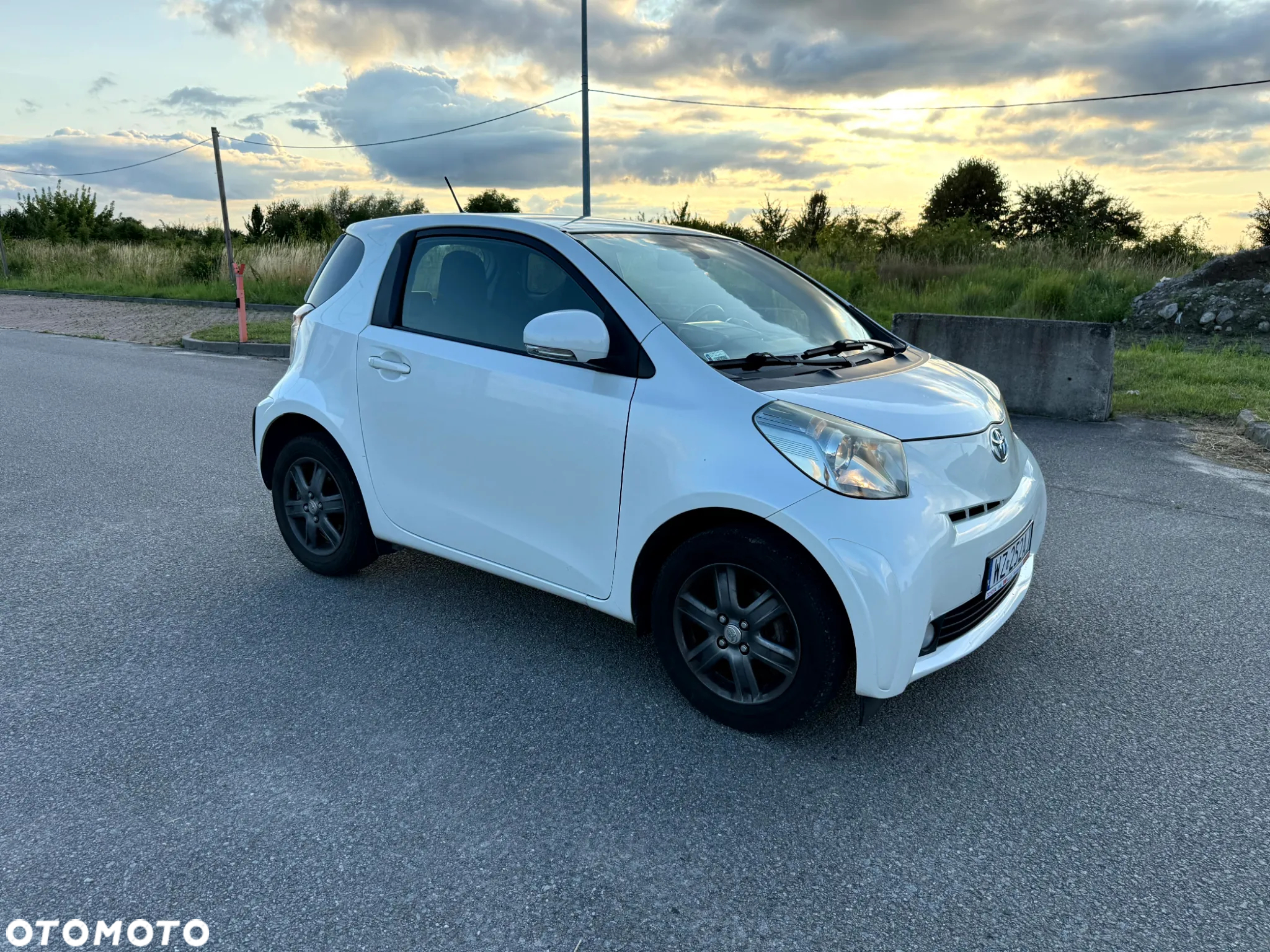 Toyota iQ 1.0 Sol - 2