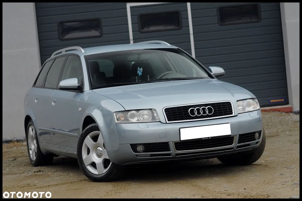 Audi A4 Avant - 13