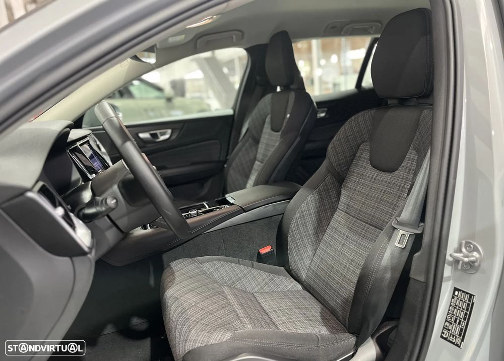 Volvo V60 2.0 T6 AWD TE Core - 16