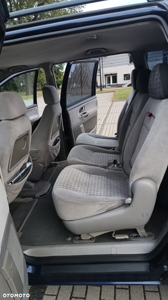 Volkswagen Sharan 1.9 TDI Comfortline - 7