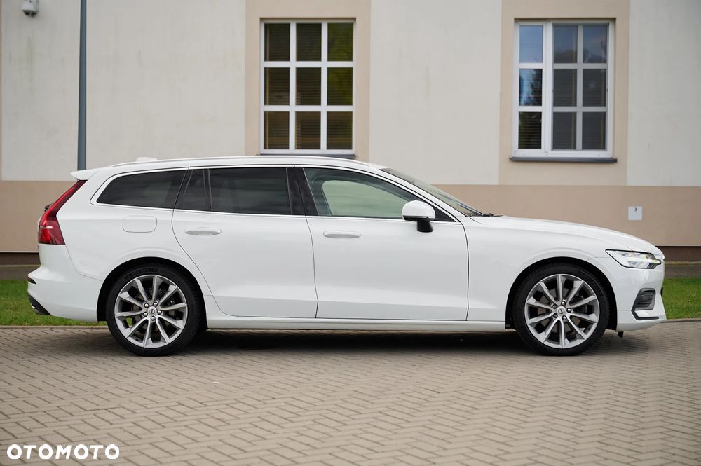 Volvo V60 2.0T Geartronic Powershift Momentum - 12