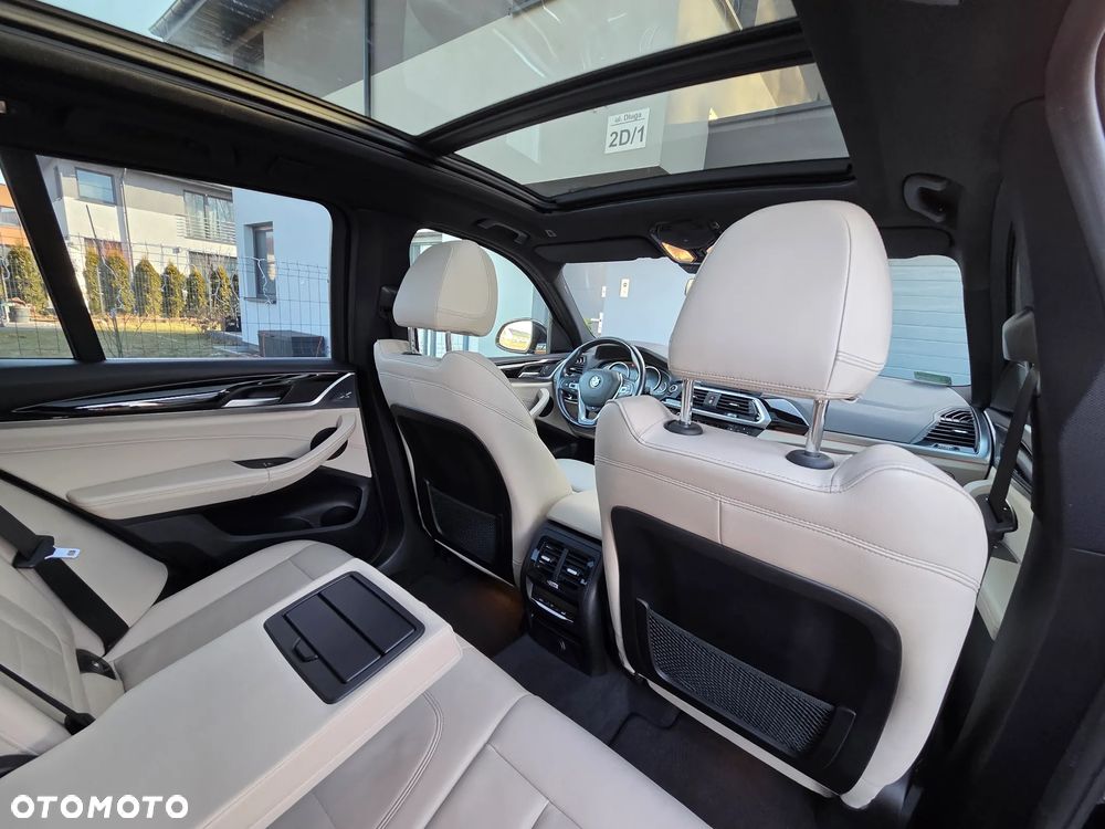 BMW X3 xDrive20i xLine - 13