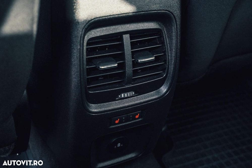 Ford Kuga 2.5 Duratec PHEV Titanium - 15