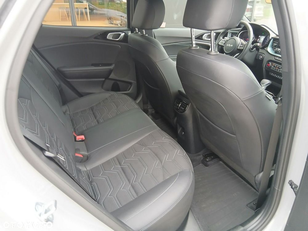Kia XCeed 1.6 T-GDI Tribute DCT - 20