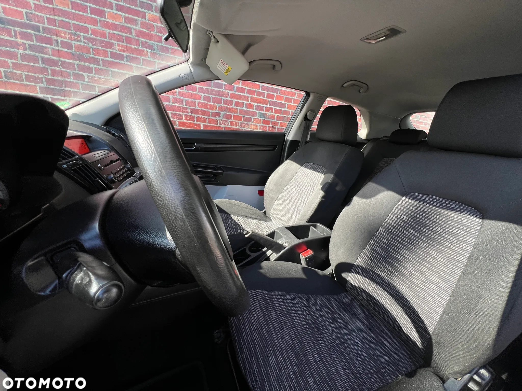 Kia Ceed - 13