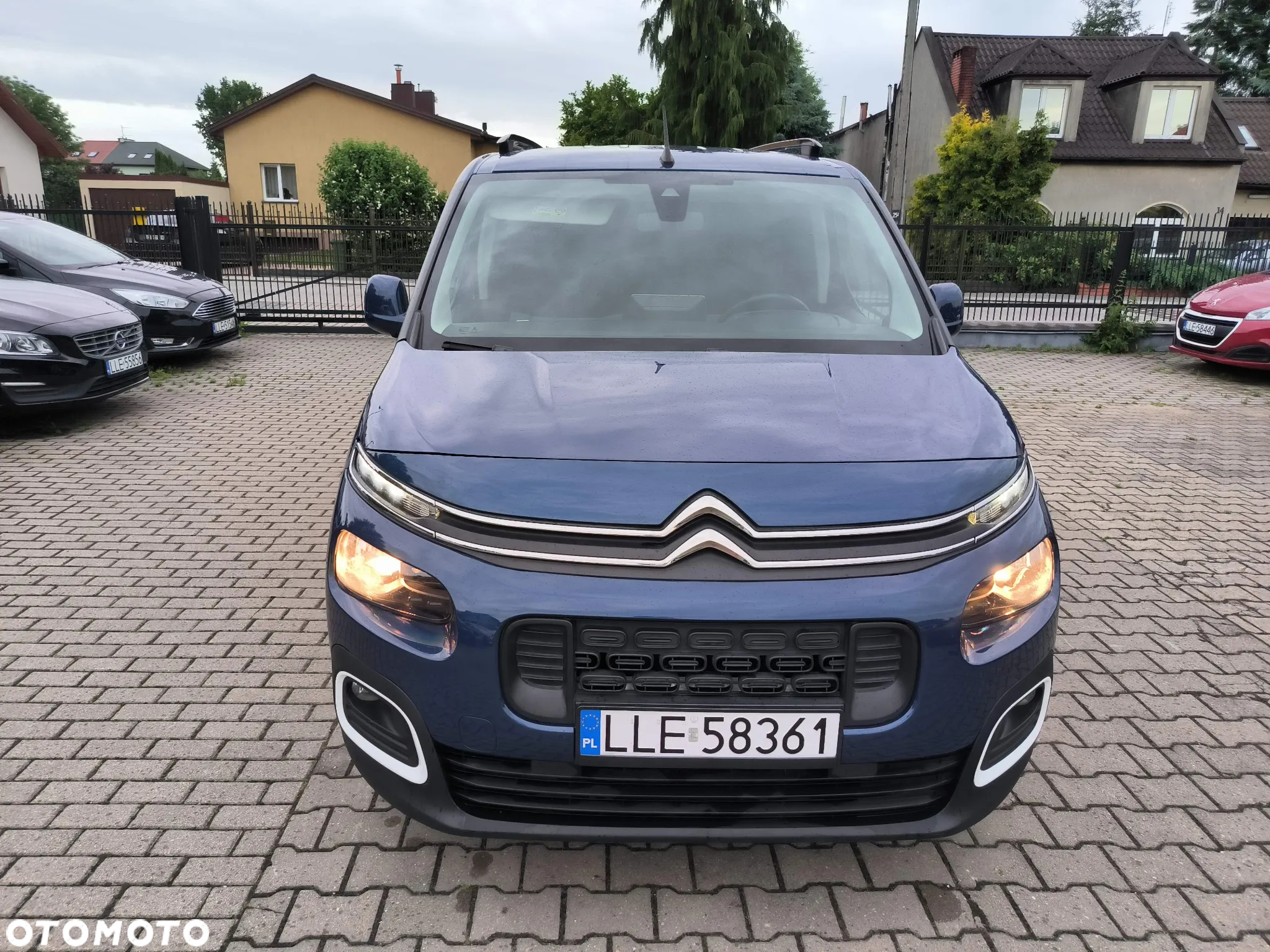 Citroën Berlingo Multispace PureTech 110 SELECTION - 16