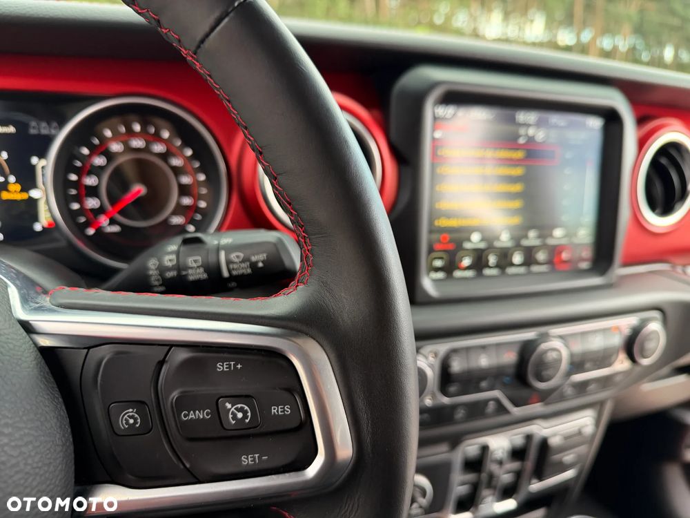 Jeep Wrangler - 36