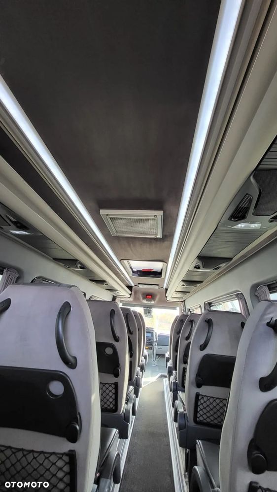 Mercedes-Benz Sprinter 519 CDI 24 miejsca - 8