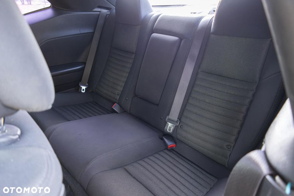 Dodge Challenger 3.5 SE - 15