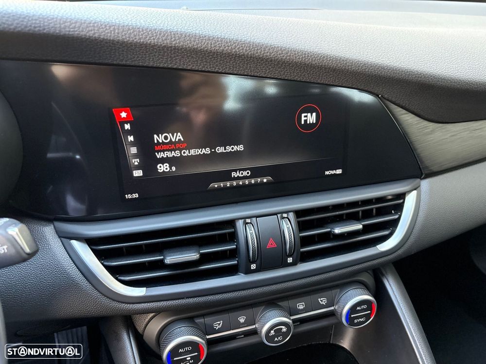 Alfa Romeo Giulia 2.2 D Super AT8 - 7