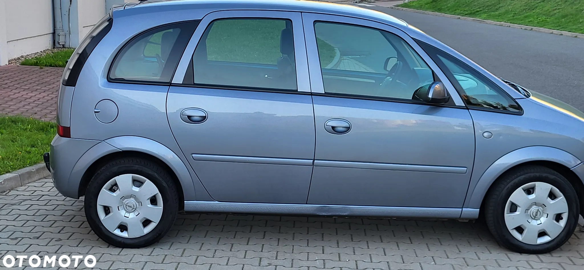 Opel Meriva 1.6 16V - 9