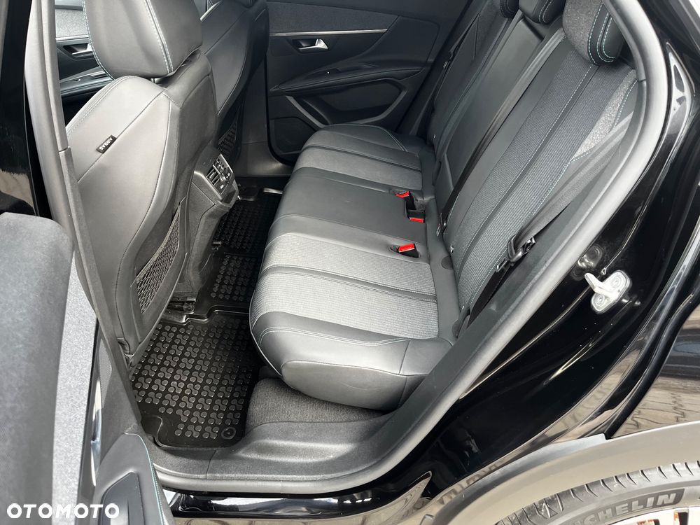Peugeot 3008 - 33
