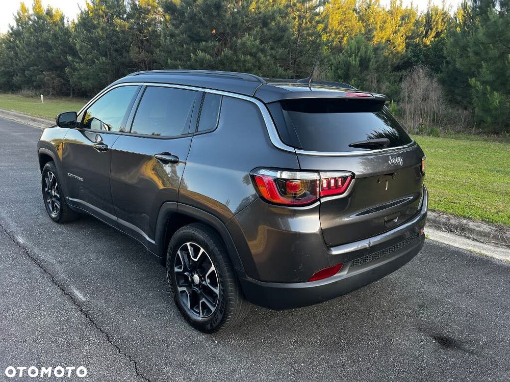 Jeep Compass - 6