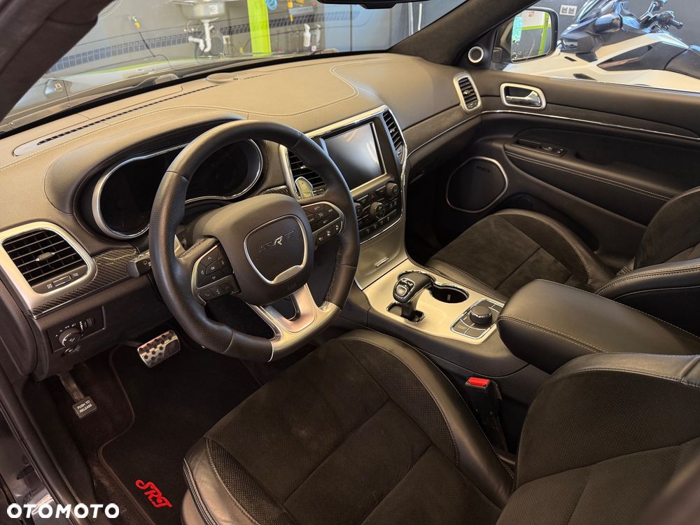 Jeep Grand Cherokee 6.4 V8 Hemi 4WD Automatik SRT - 14
