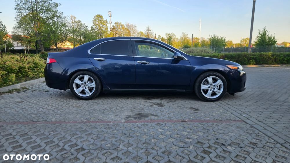 Honda Accord 2.2d Executive Nav - 24