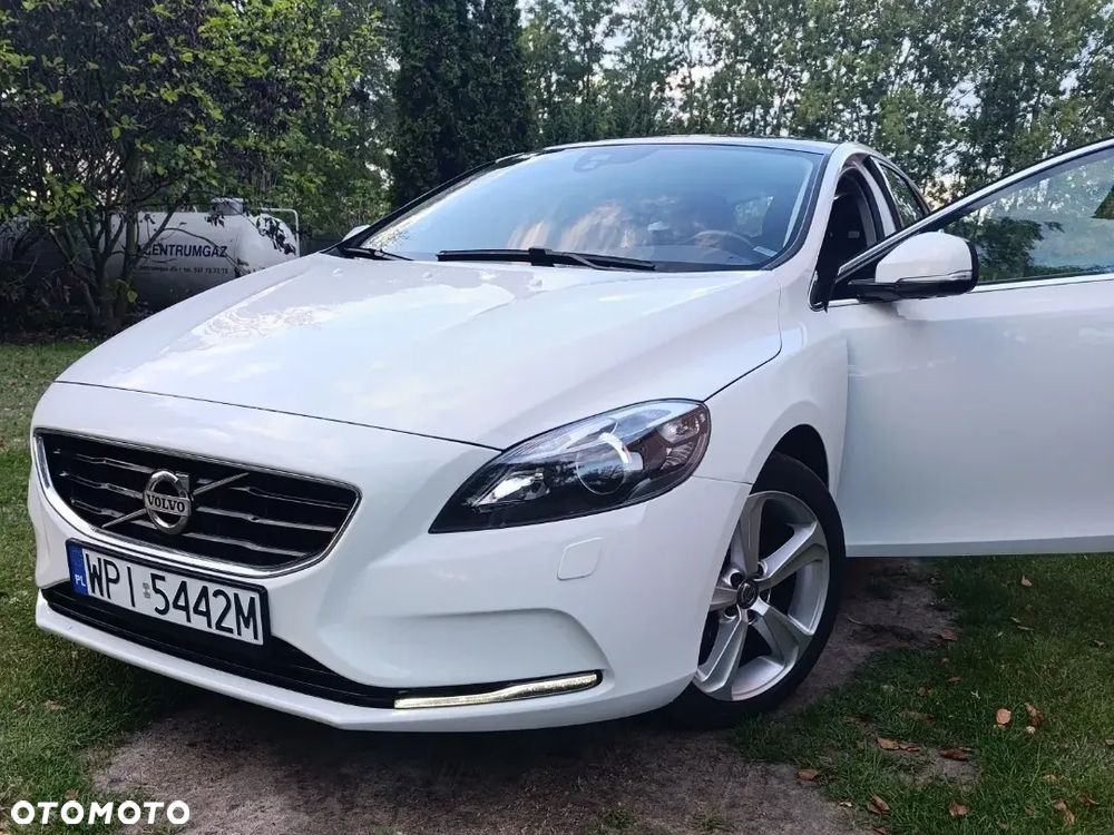 Volvo V40 D2 Summum - 8
