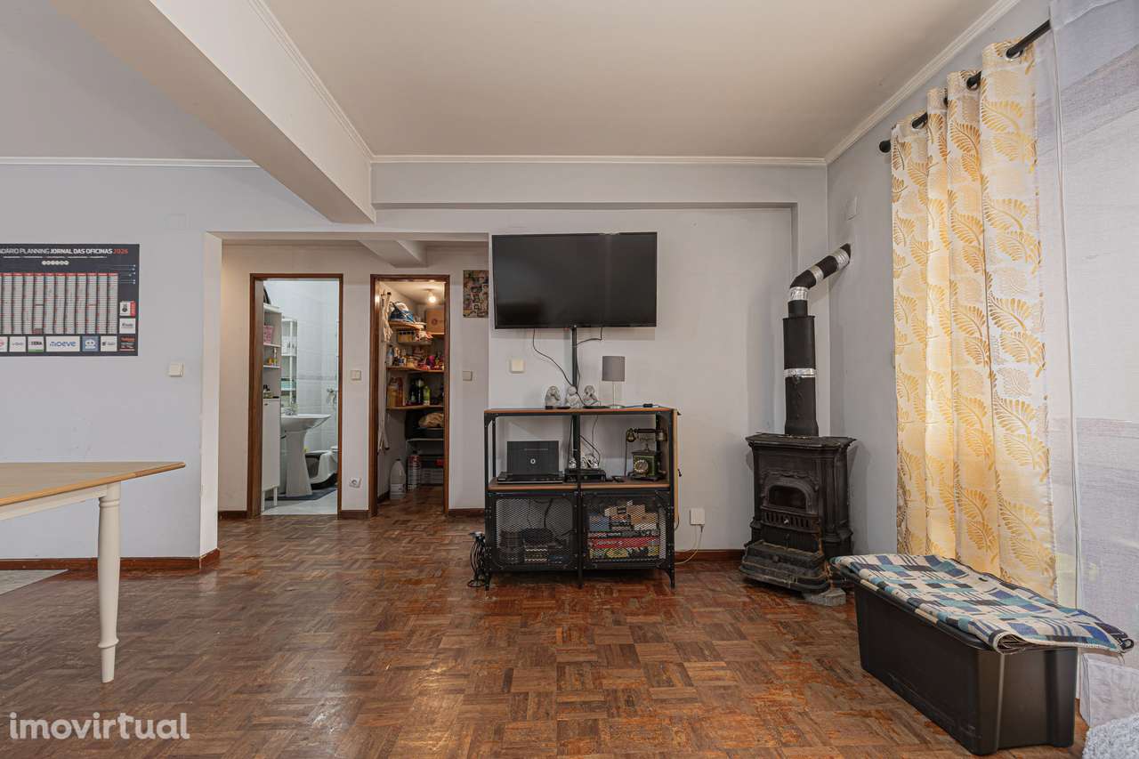 VENDIDO- Apartamento T3 transformado em T2 no Seixal - Grande imagem: 5/34