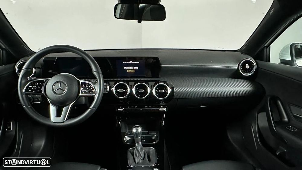 Mercedes-Benz CLA 180 d Progressive - 15