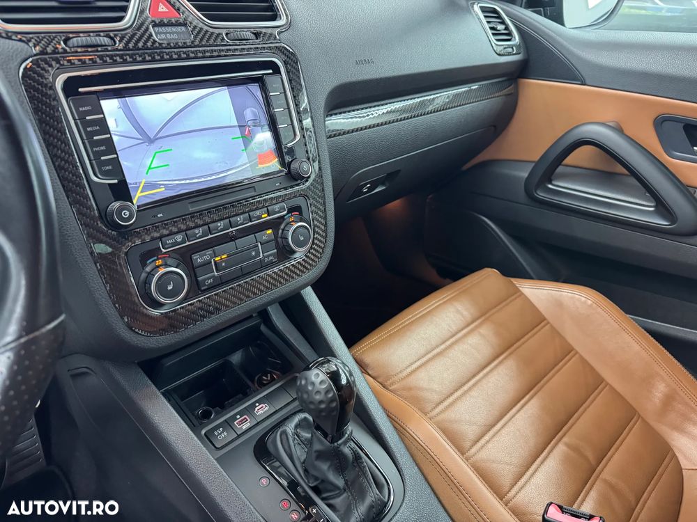 Volkswagen Scirocco 2.0 TSI DSG Match - 27