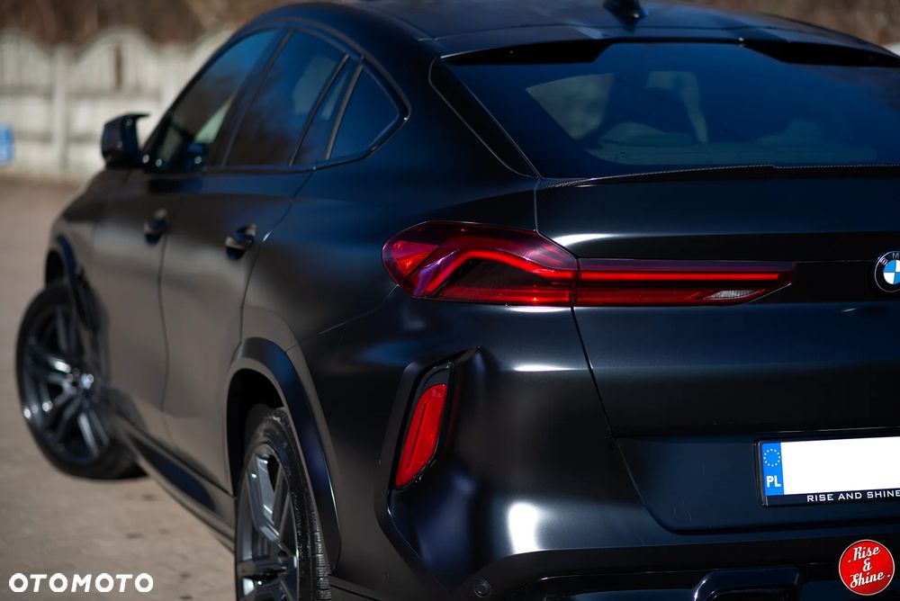 BMW X6M - 11