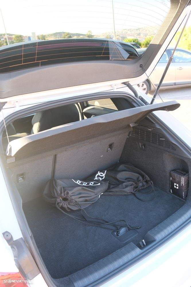 Audi A3 Sportback - 13