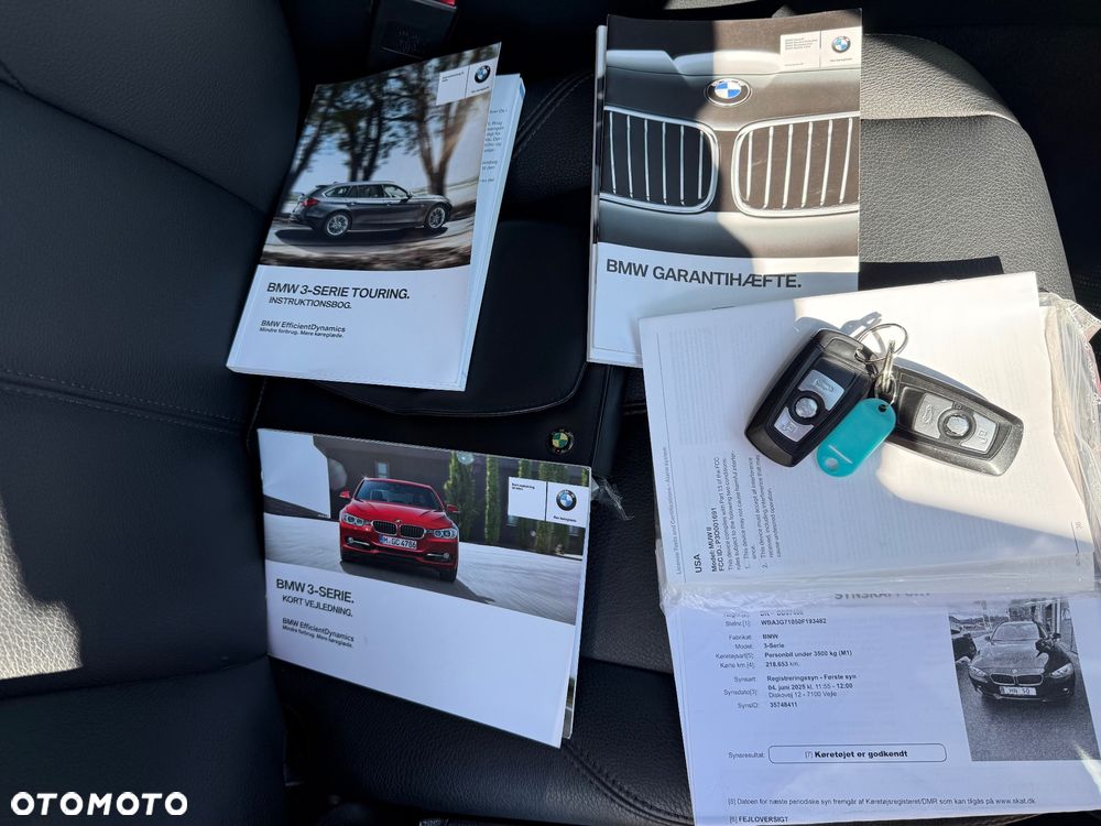 BMW Seria 3 320i - 21