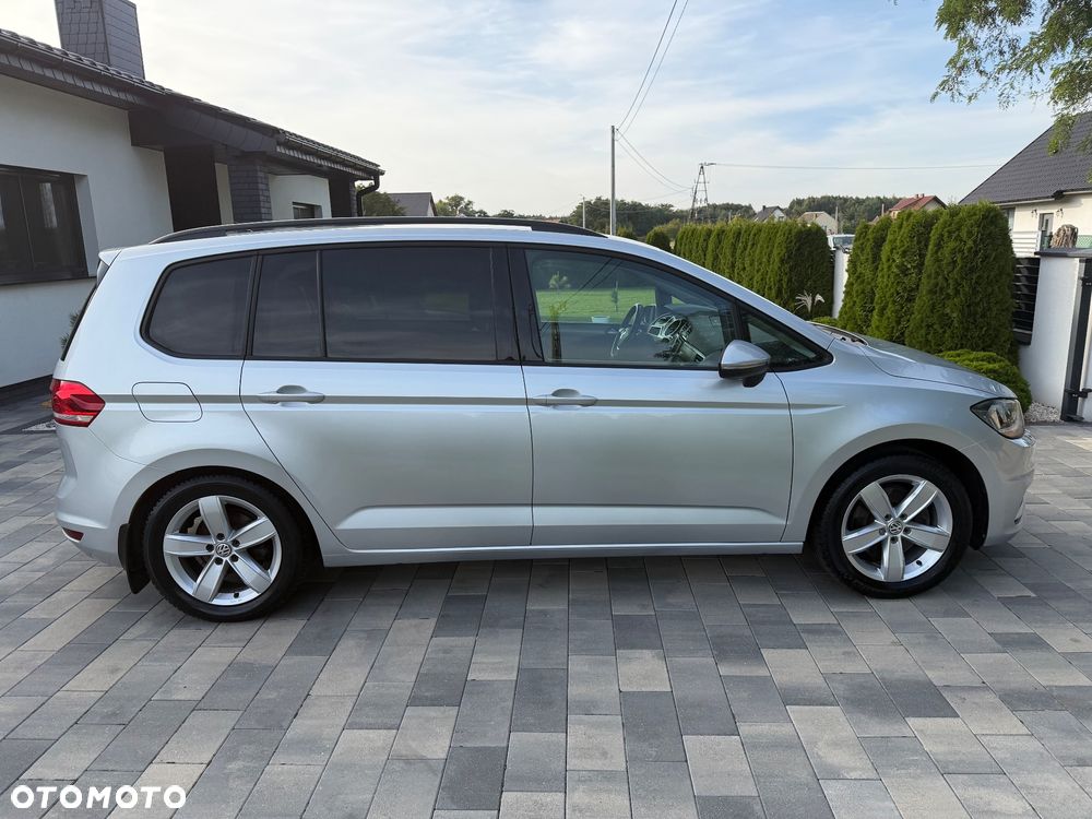 Volkswagen Touran 1.6 TDI BMT Comfortline - 3
