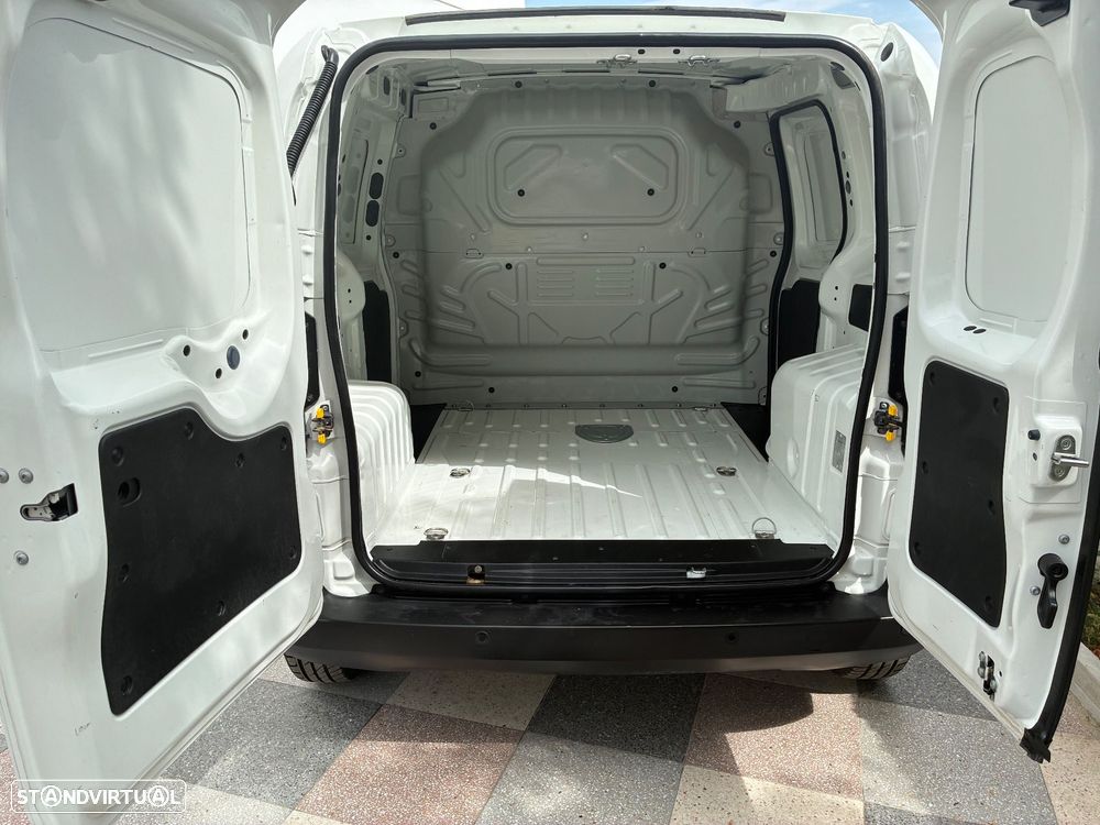 Fiat Fiorino 1.3 Multijet - 8