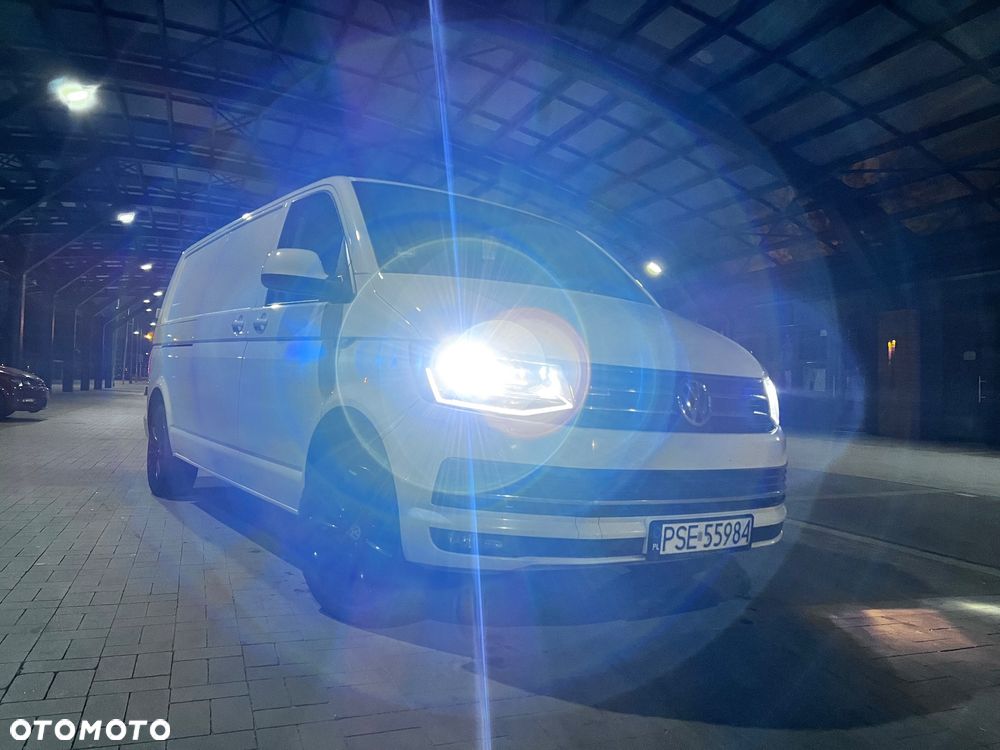 Volkswagen Transporter - 2