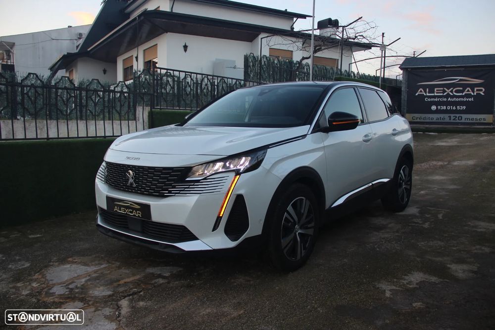 Peugeot 3008 PureTech 130 Stop & Start GPF EAT8 Allure - 1