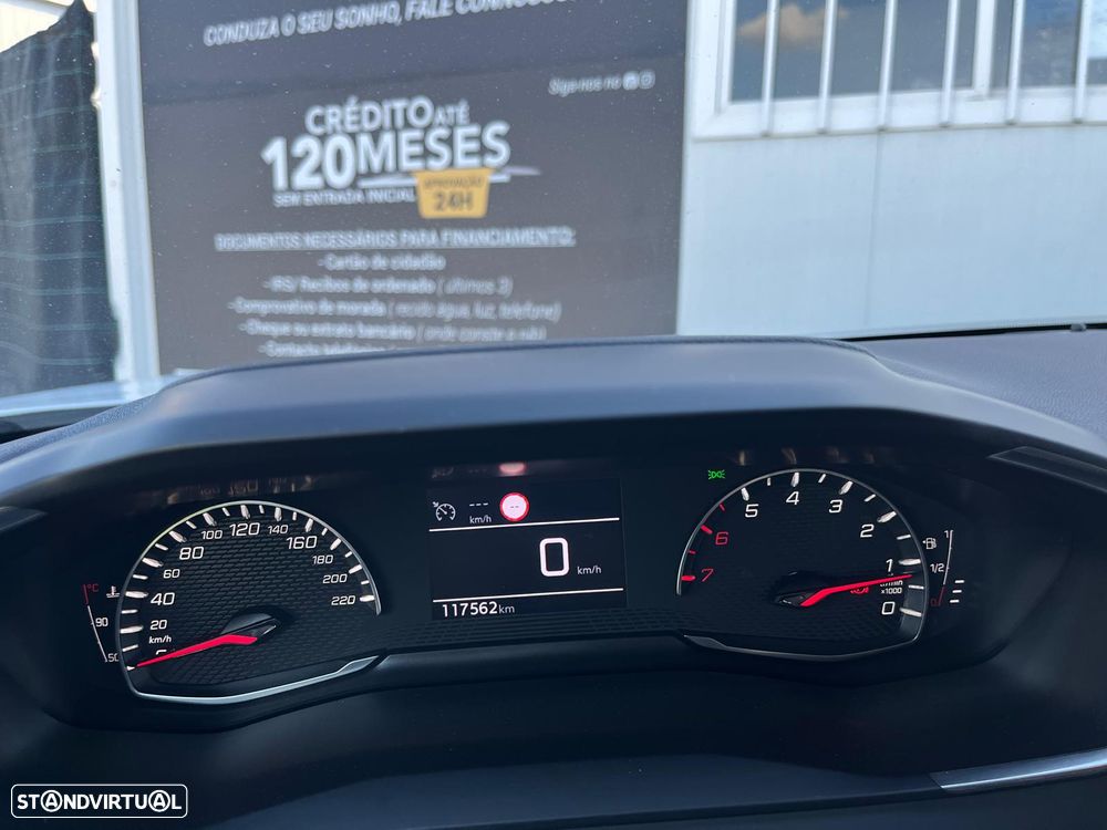 Peugeot 2008 BlueHDi 110 Active Pack - 21