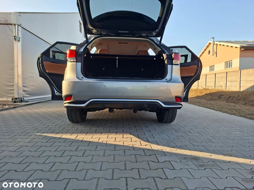 Lexus RX 300 Omotenashi - 16