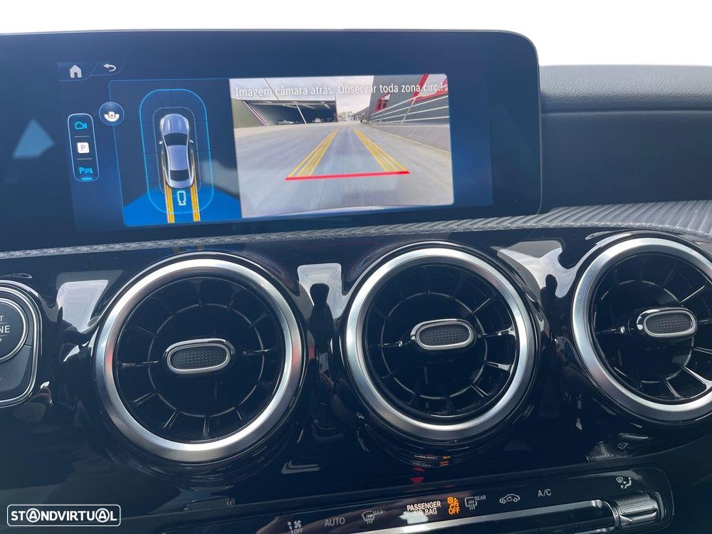 Mercedes-Benz CLA 180 d Style Plus Aut. - 17