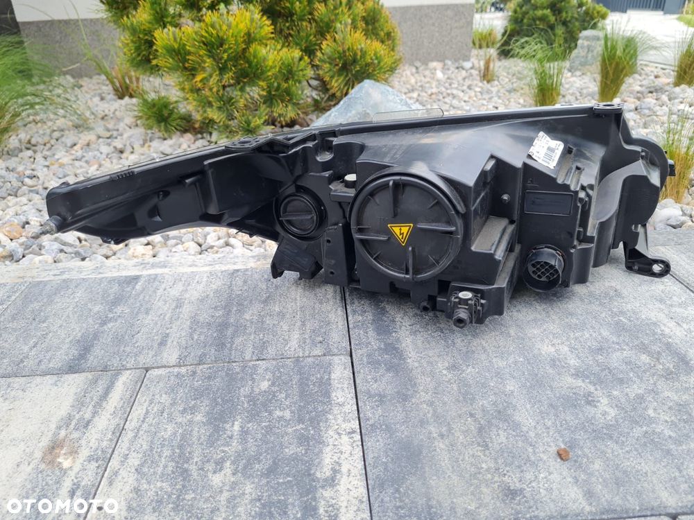 RANGE ROVER SPORT L494 Kompletne Lampy przód Bi-Xenon Dynamic Led HK62-13W030-HA DK62-13W029-HG Skrętne AFS - 12