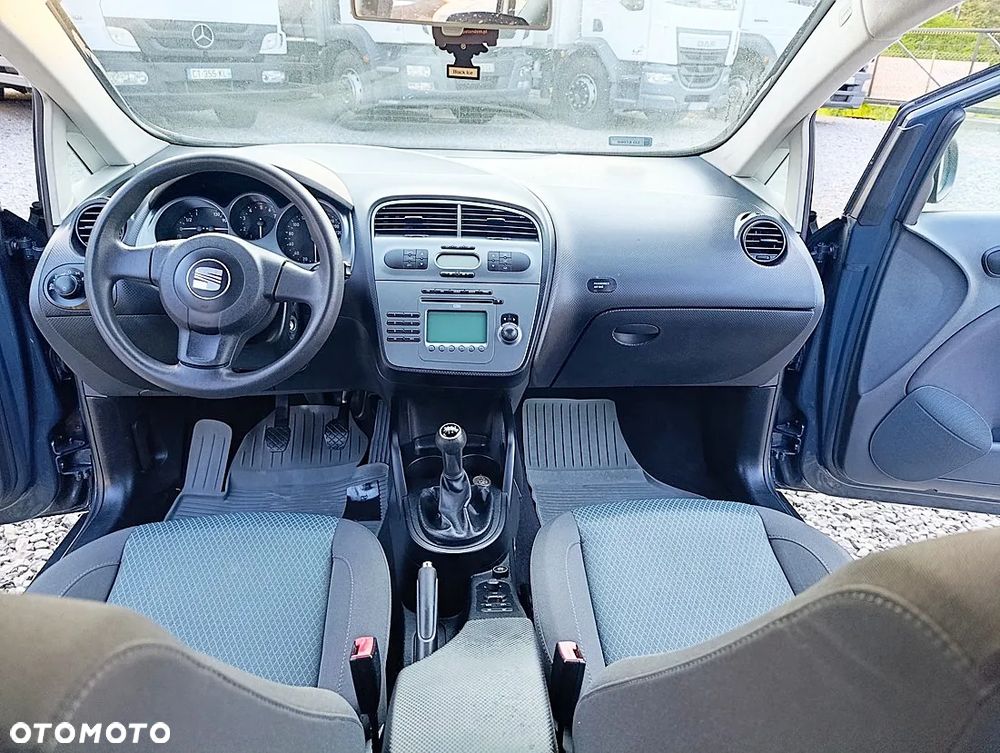 Seat Toledo 1.6 Reference - 21