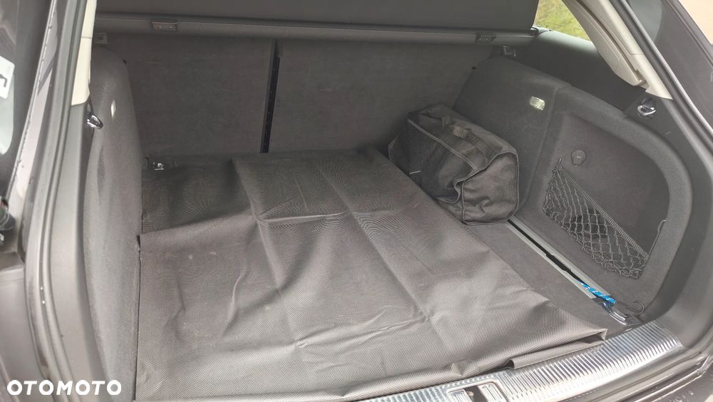 Audi A4 Avant 2.0 TFSI Ambiente - 12