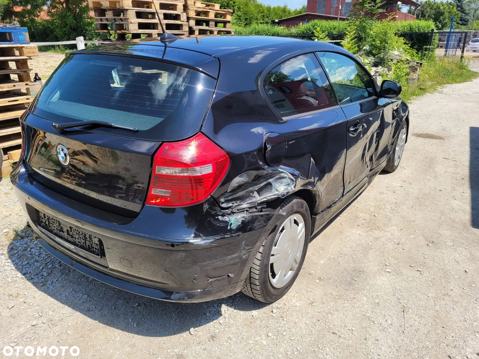 BMW Seria 1 120i - 4