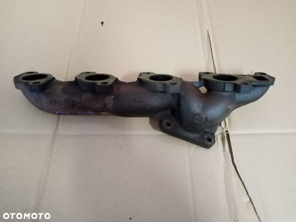 Kolektor wydechowy Mercedes ML W163 4.0 dci  6281420201 - 2