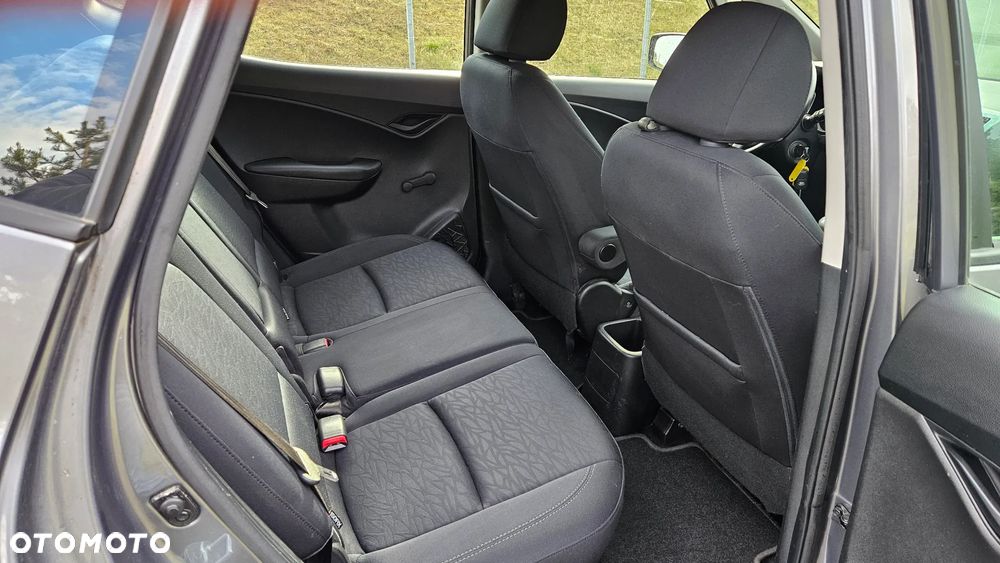 Hyundai ix20 - 16