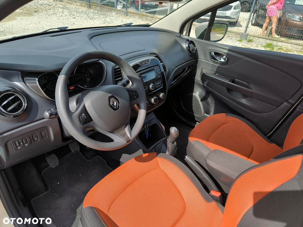 Renault Captur (ENERGY) TCe 90 INTENS - 4